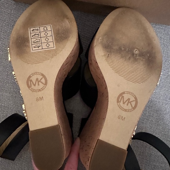 MICHAEL Michael Kors leather wedges with butterfly details 🦋 - Picture 6 of 6